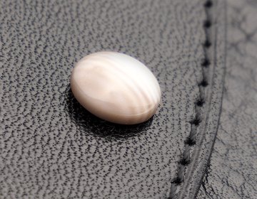 Gestreiftes Feuerstein-Dekor