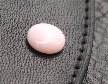 Décoration en pierre d'opale